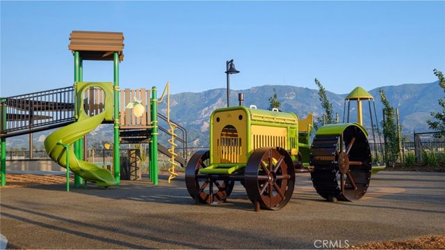 2033 Oreste Lane, Santa Paula, CA 93060