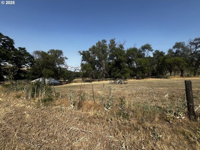 44786 MISSION Rd, Pendleton, OR 97801