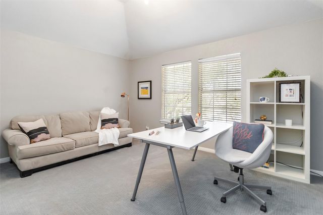 10601 Showboat CV, Austin, TX 78730