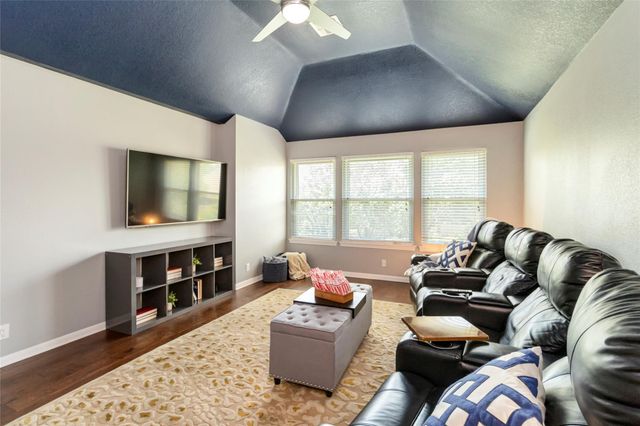 10601 Showboat CV, Austin, TX 78730