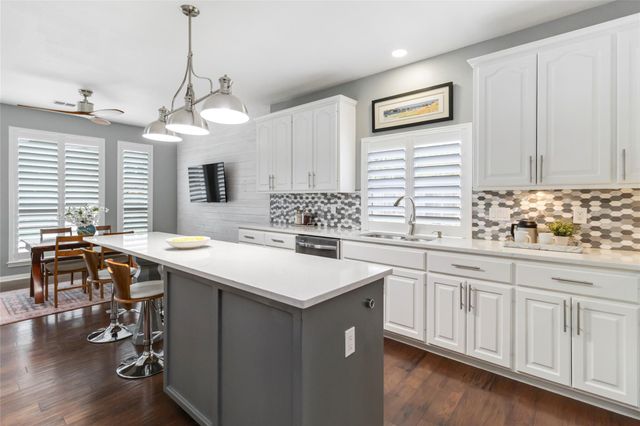 10601 Showboat CV, Austin, TX 78730