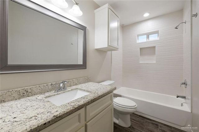 2012 Summerland Drive 1, Edinburg, TX 78541