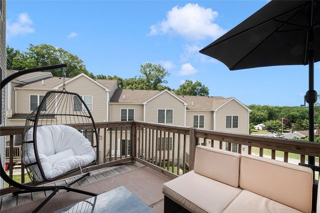 601 Hunting Hill Drive, Cumberland, RI 02864