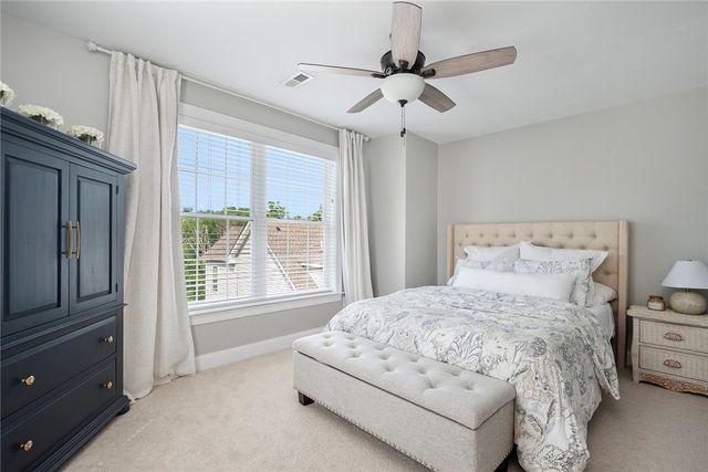 601 Hunting Hill Drive, Cumberland, RI 02864