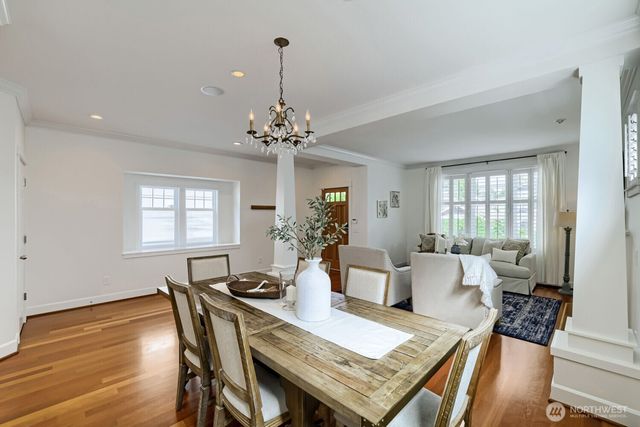 721 N 79th Street, Seattle, WA 98103