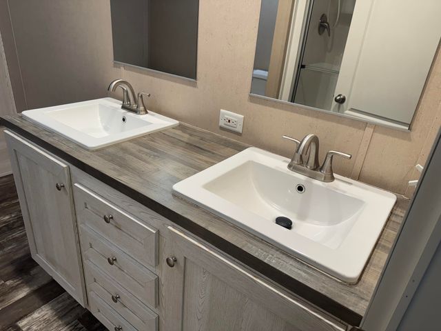 201 Creek Road, Reevesville, SC 29471