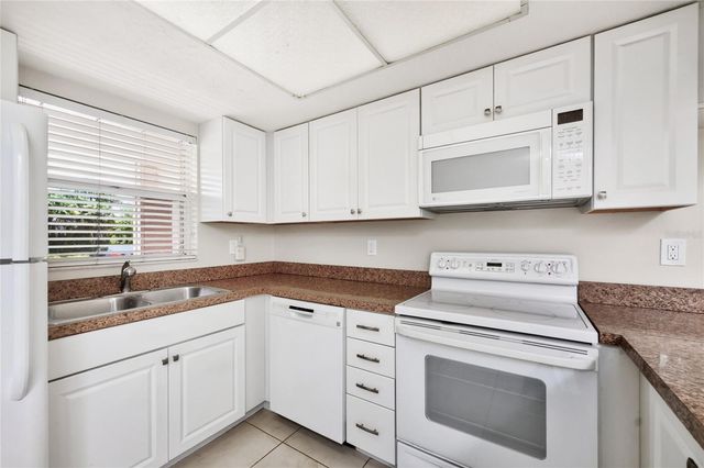179 BOUNDARY BOULEVARD 3, Rotonda West, FL 33947
