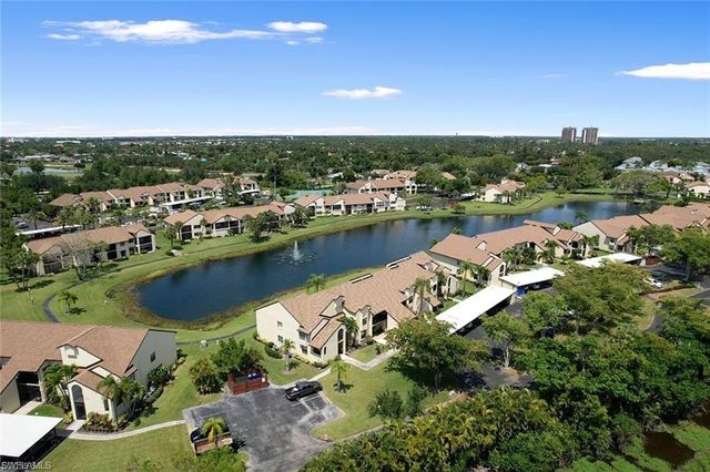 8565 Charter Club CIR 6, Fort Myers, FL 33919