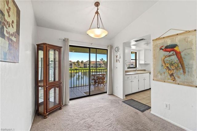 8565 Charter Club CIR 6, Fort Myers, FL 33919