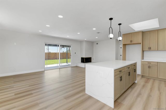 8375 Lake Ben Ave, San Diego, CA 92119