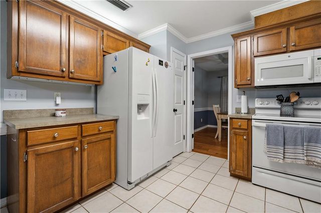 4013 Blakewood Drive W, Semmes, AL 36575