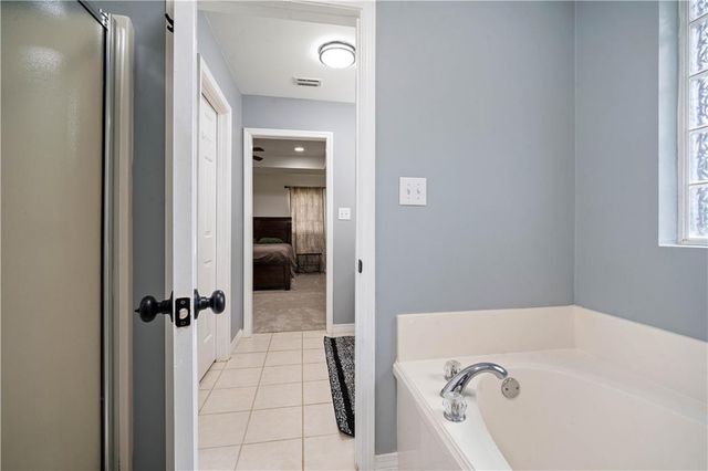 4013 Blakewood Drive W, Semmes, AL 36575