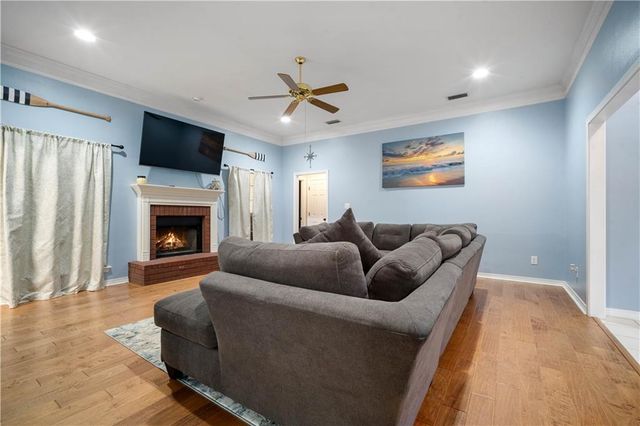 4013 Blakewood Drive W, Semmes, AL 36575