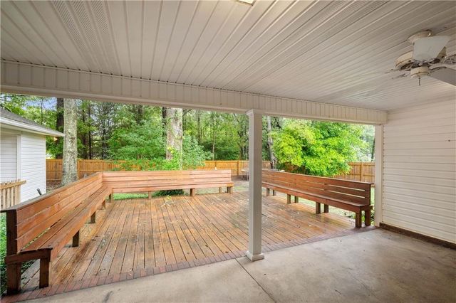 4013 Blakewood Drive W, Semmes, AL 36575