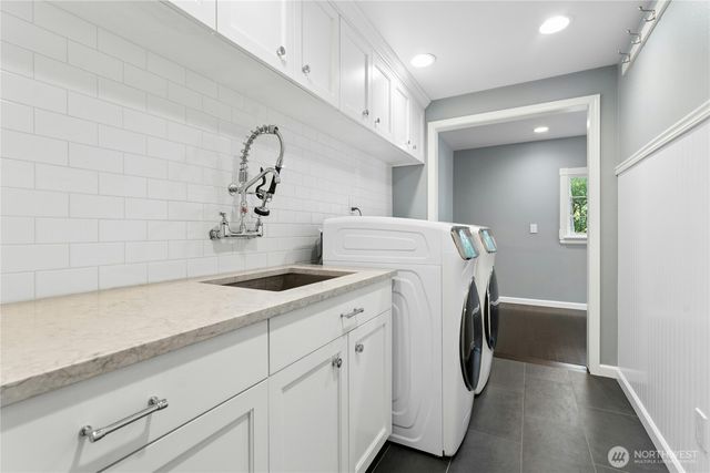 2836 213th Avenue SE, Sammamish, WA 98075