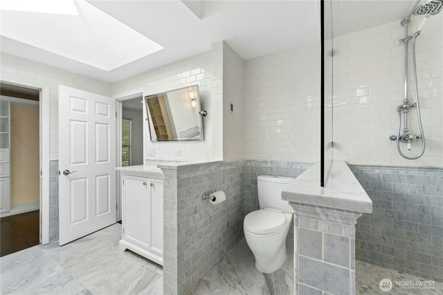 2836 213th Avenue SE, Sammamish, WA 98075