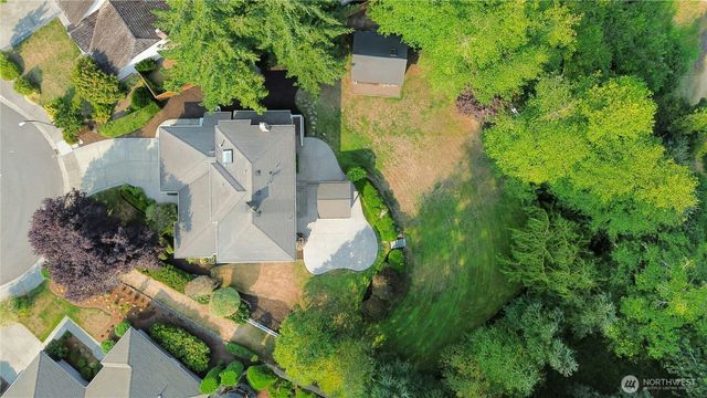 2836 213th Avenue SE, Sammamish, WA 98075