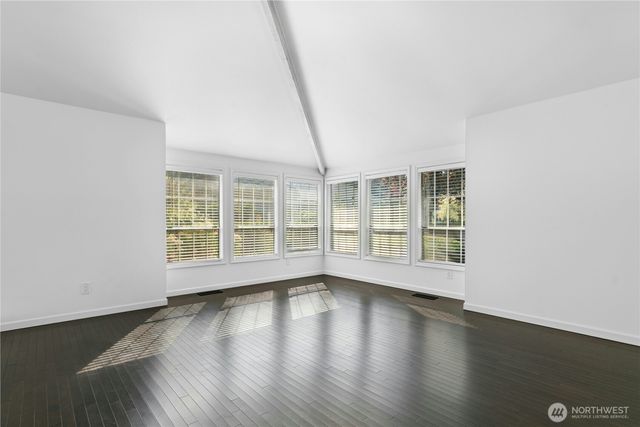 2836 213th Avenue SE, Sammamish, WA 98075