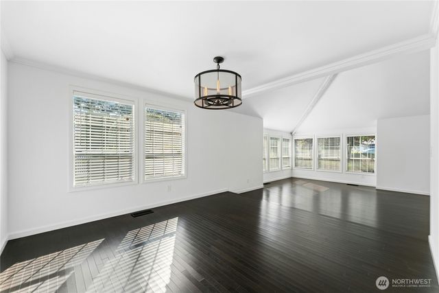 2836 213th Avenue SE, Sammamish, WA 98075
