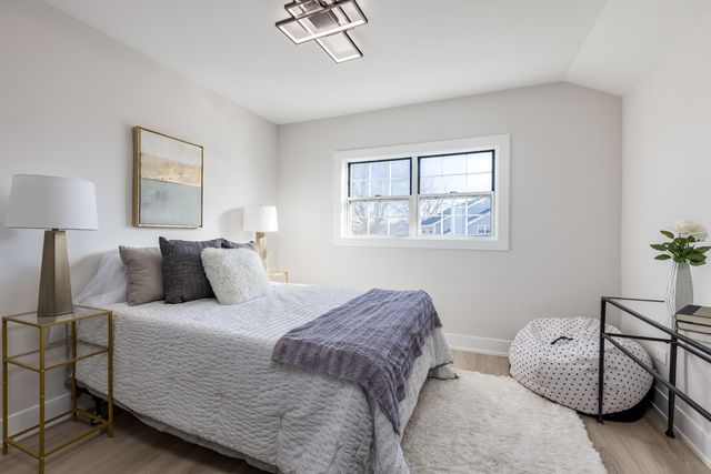 7114 Olde Gatehouse Road, Tinley Park, IL 60477