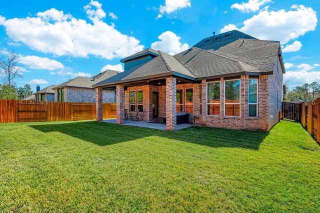 662 Lost Maples Bend Lane, Conroe, TX 77304