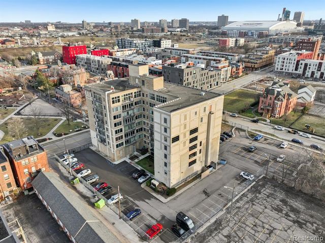 2915 John R Street, Detroit, MI 48201