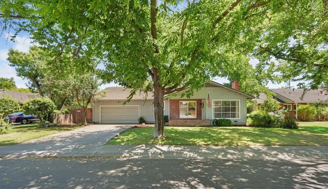 2430 Rutledge Way, Stockton, CA 95207