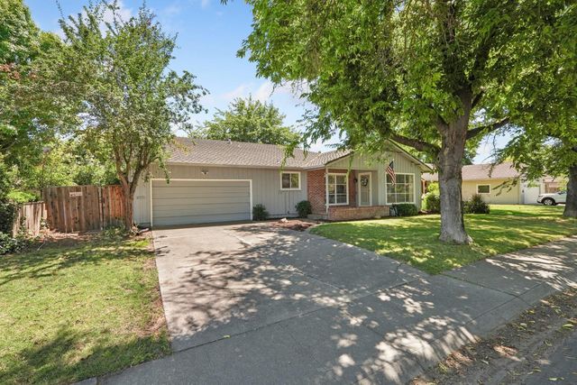 2430 Rutledge Way, Stockton, CA 95207