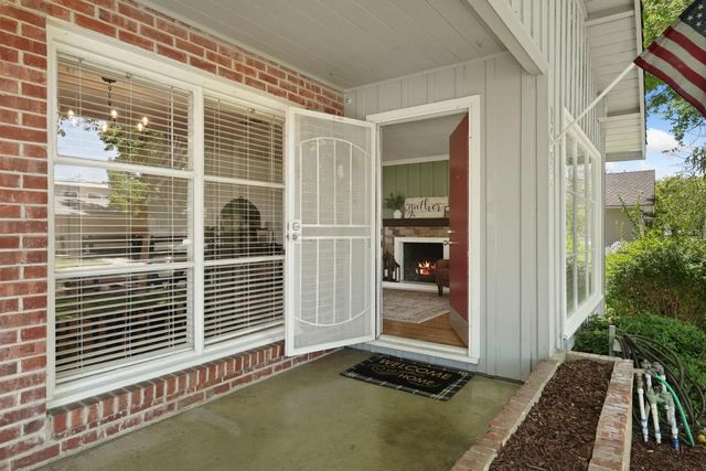 2430 Rutledge Way, Stockton, CA 95207