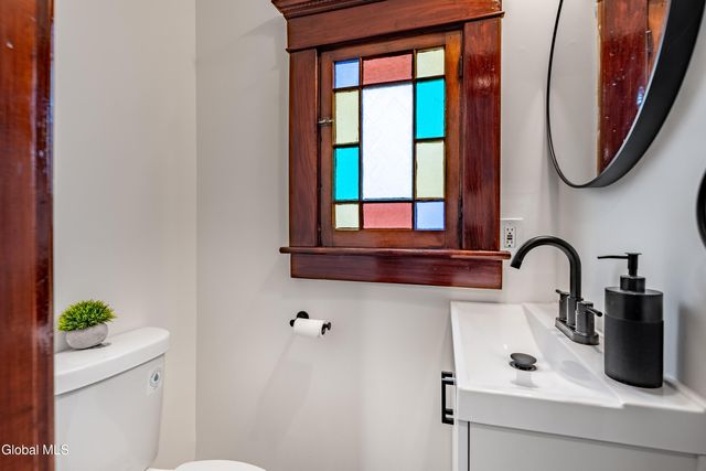 338 Eleanor Street, Schenectady, NY 12306