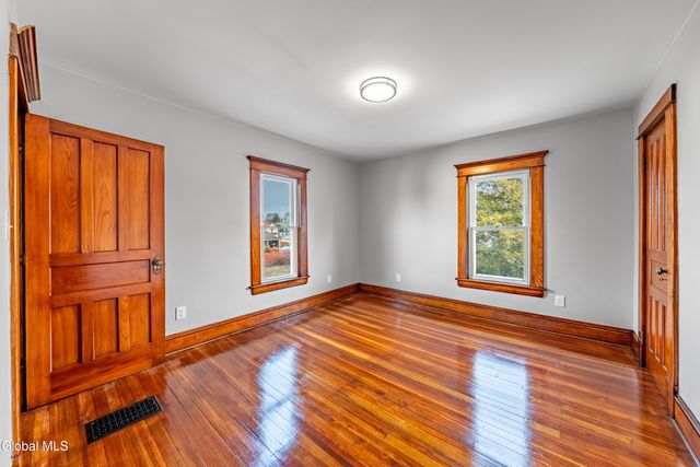 338 Eleanor Street, Schenectady, NY 12306