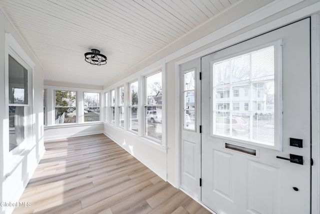 338 Eleanor Street, Schenectady, NY 12306