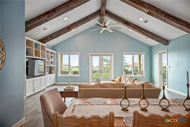 230 Chateau Way, Port O'connor, TX 77982