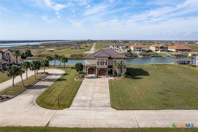 230 Chateau Way, Port O'connor, TX 77982
