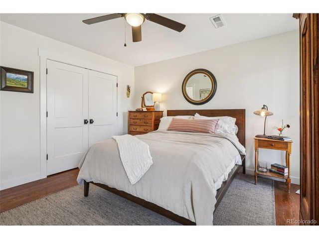 7542 Nikau Dr, Niwot, CO 80503