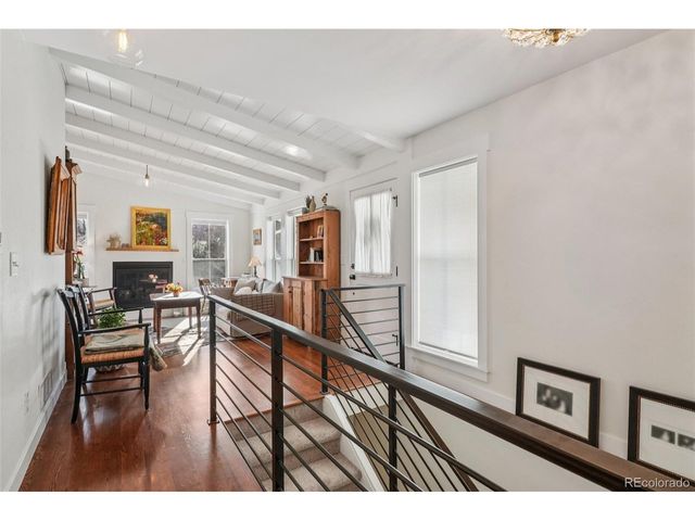 7542 Nikau Dr, Niwot, CO 80503