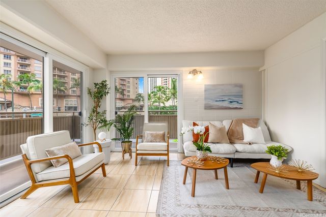 1784 Ala Moana Boulevard, Honolulu, HI 96815