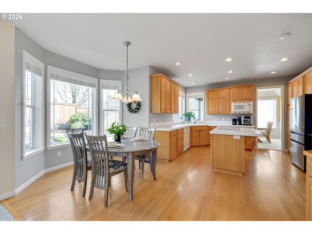 14449 Se DONATELLO Loop, Happy Valley, OR 97086