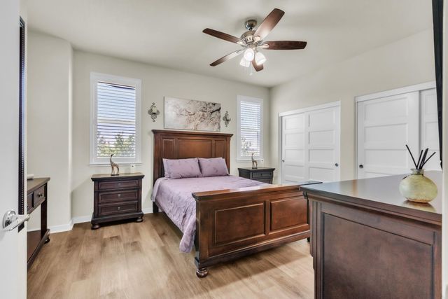 4310 Ocean Ln, Elk Grove, CA 95757
