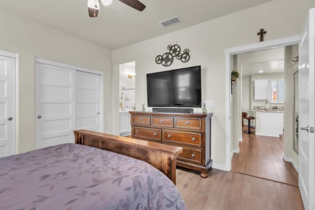 4310 Ocean Ln, Elk Grove, CA 95757