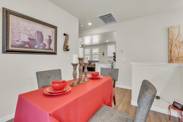4310 Ocean Ln, Elk Grove, CA 95757