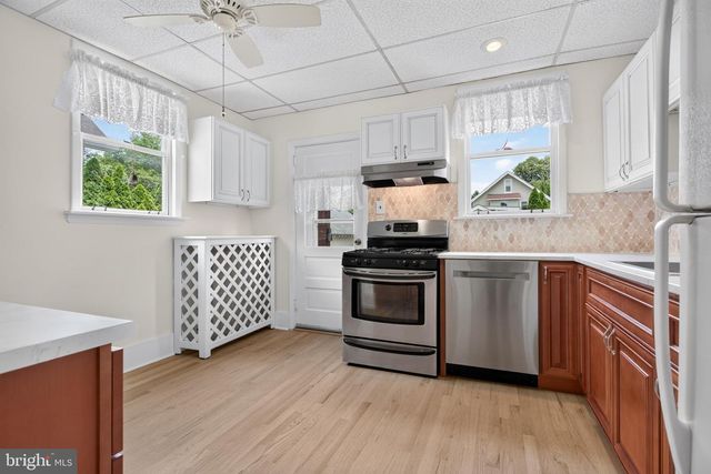 1015 WELLER AVE, Havertown, PA 19083