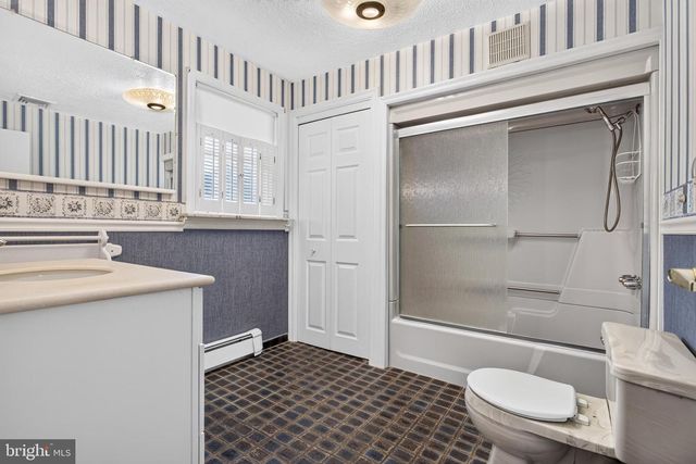 1015 WELLER AVE, Havertown, PA 19083