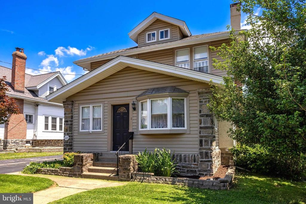 1015 WELLER AVE, Havertown, PA 19083