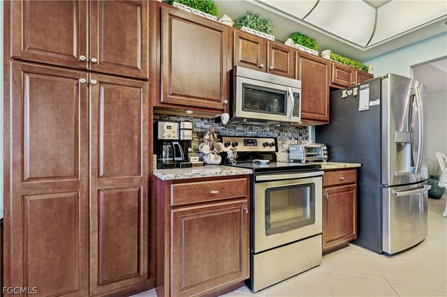 2623 Somerville LOOP 506, Cape Coral, FL 33991