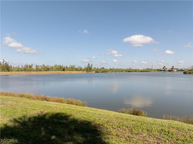 2623 Somerville LOOP 506, Cape Coral, FL 33991