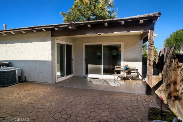 1104 Glenbridge Circle, Westlake Village, CA 91361