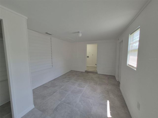 27 E LEMON STREET, Beverly Hills, FL 34465