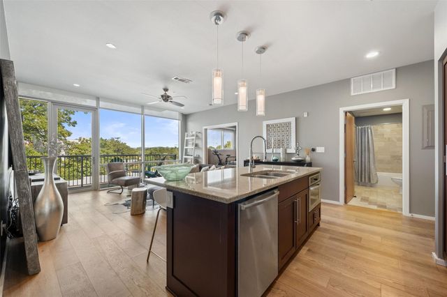 1600 Barton Springs RD 1406, Austin, TX 78704