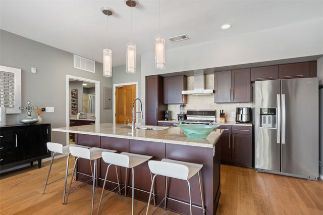 1600 Barton Springs RD 1406, Austin, TX 78704